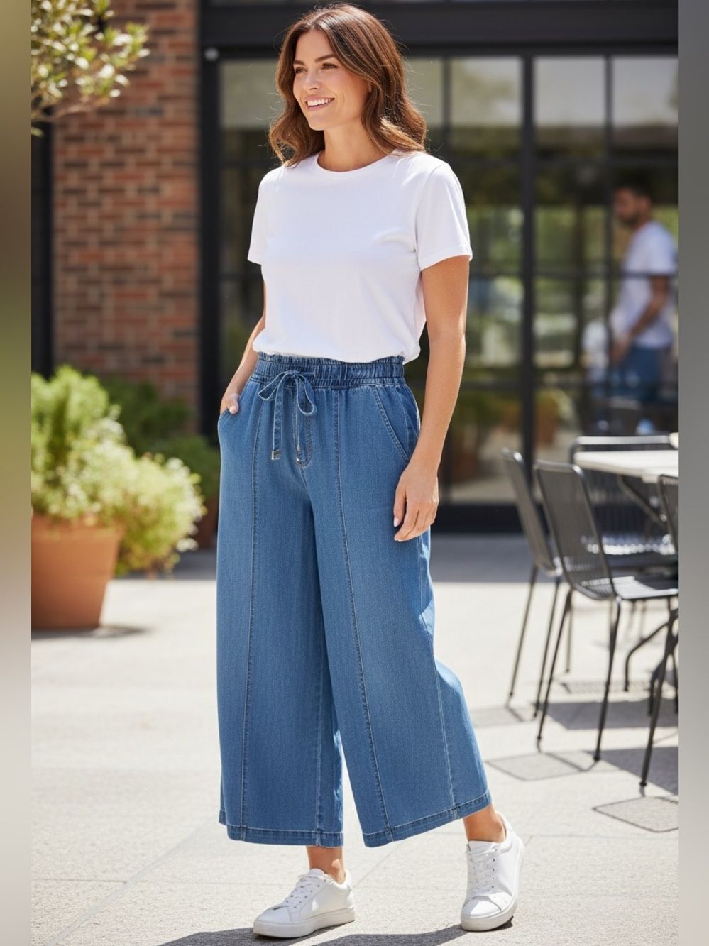 Curve Appeal NWT Seam Front Women’s Medium Blue Wide Leg High Rise Denim Jeans